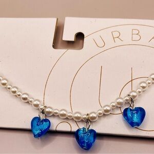 Urban Outfitters faux white pearl choker necklace with 3 blue resin heart charms